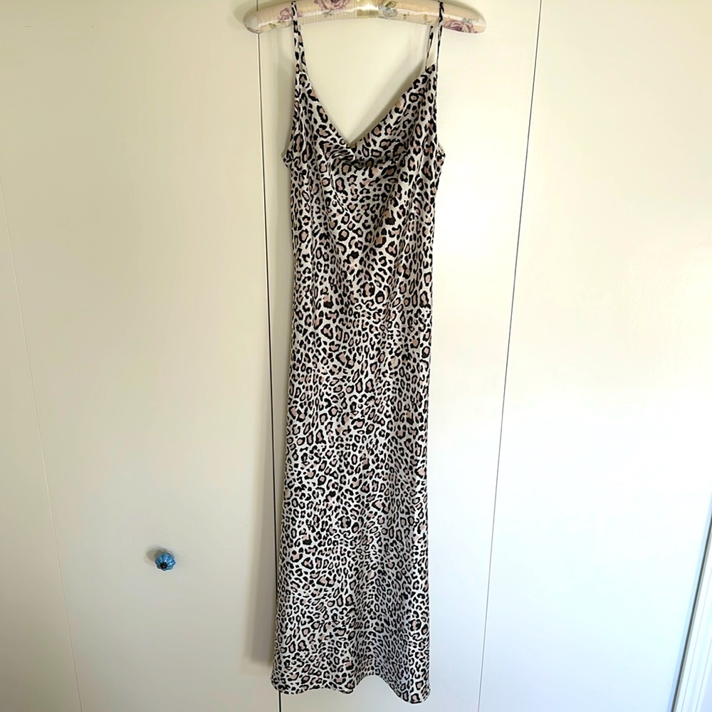 Guess leopard dress - Medium (6)